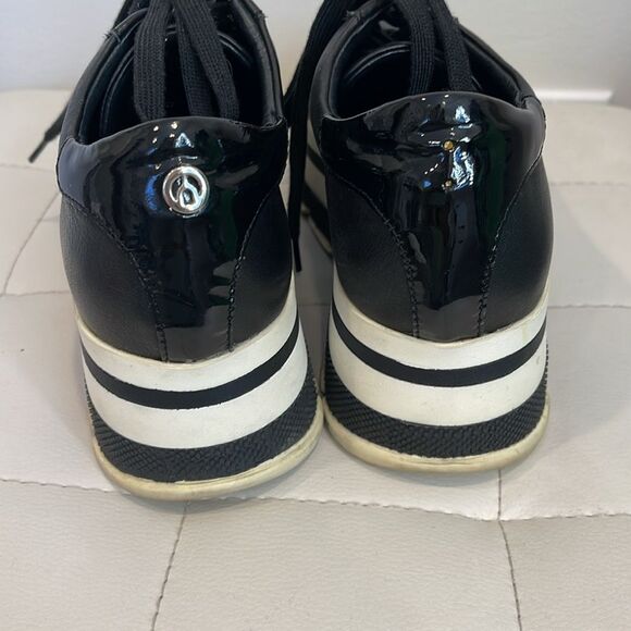 The wishbone collection platform sneaker size 7.5 - Picture 4 of 6